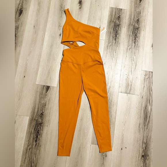Free People Transcend Limits Onesie orange size M - Picture 3 of 5